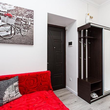 Однокомнатная Форум-Центр Apartamento Lviv Exterior foto