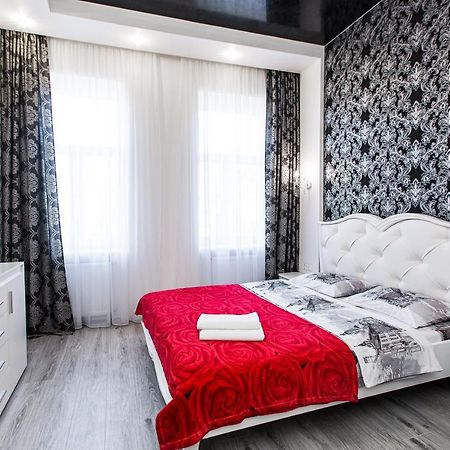 Однокомнатная Форум-Центр Apartamento Lviv Exterior foto