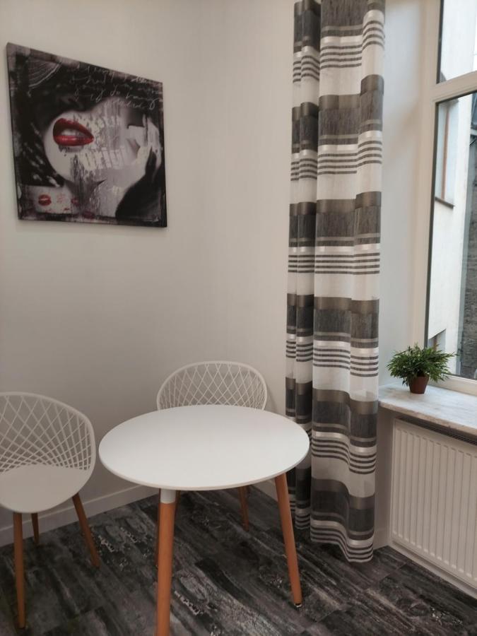 Однокомнатная Форум-Центр Apartamento Lviv Exterior foto