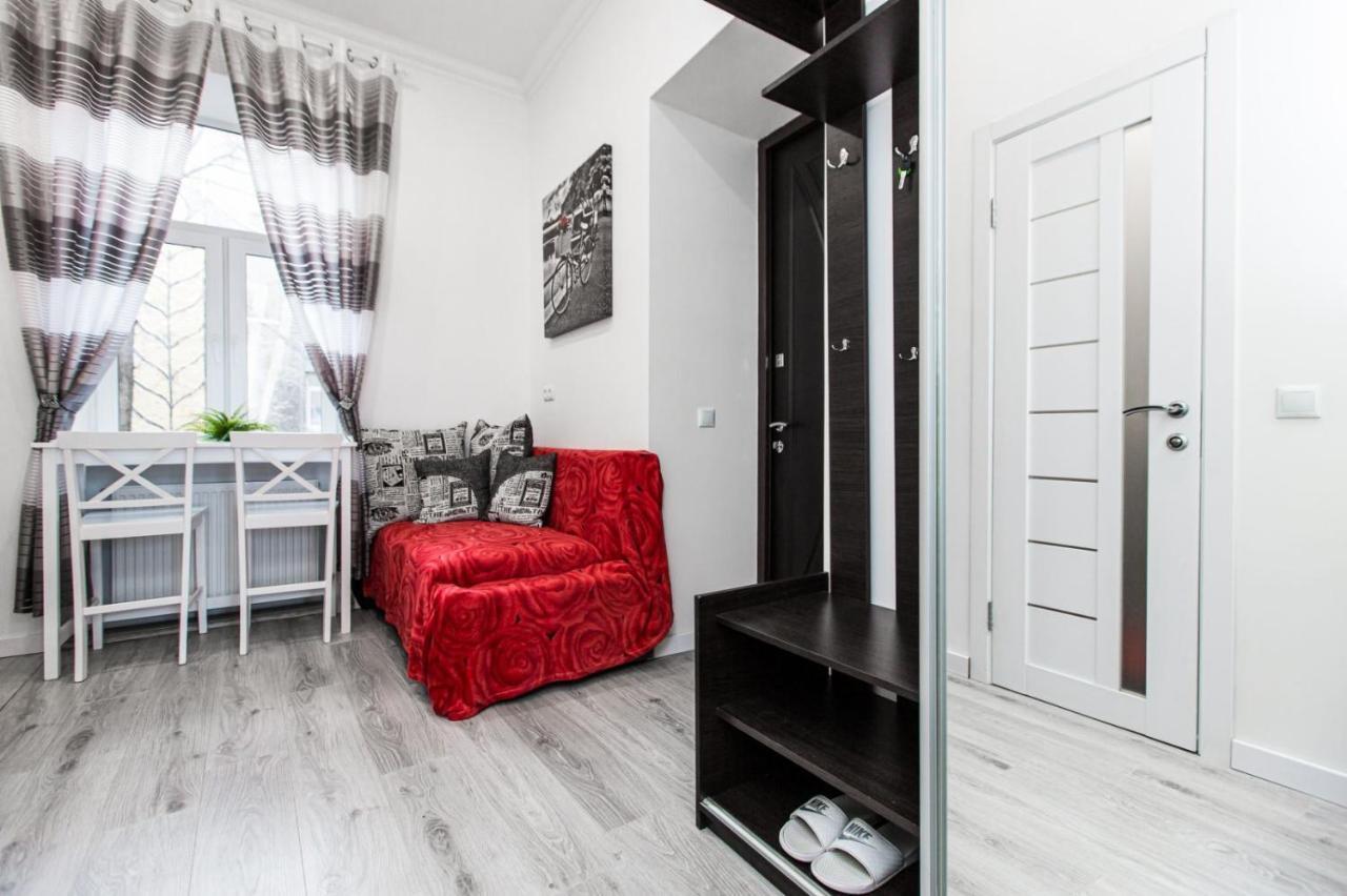 Однокомнатная Форум-Центр Apartamento Lviv Exterior foto