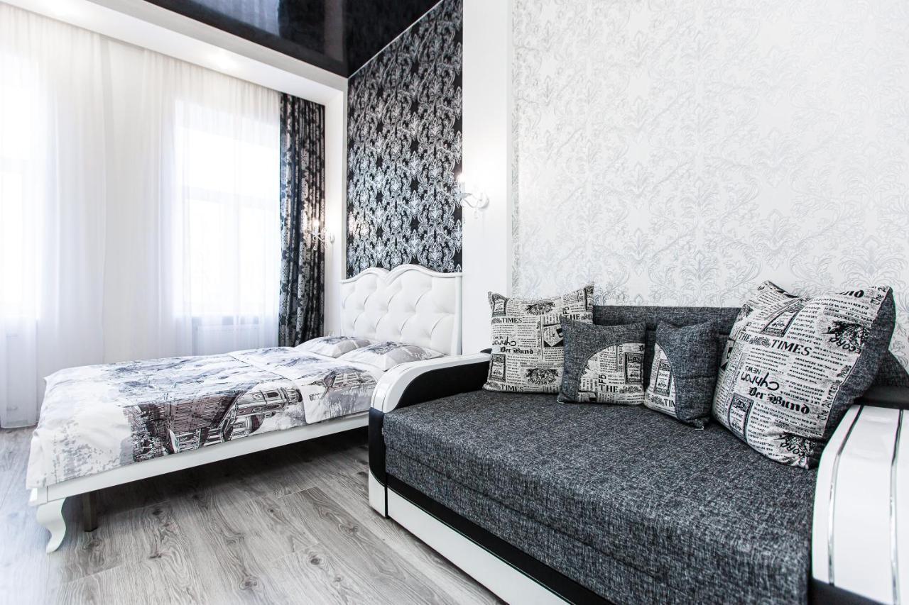 Однокомнатная Форум-Центр Apartamento Lviv Exterior foto